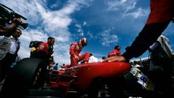 Michael Schumacher in seiner ersten Saison für den Ferrari-Rennstall 1996 (GP von Kanada).