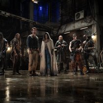 Die «Acht Samurai» um Farmer Gunnar und Ex-Kriegerin Kora (M.) befeuern in «Rebel Moon» den Widerstand gegen das Imperium.