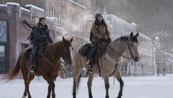 Auf Patrouille: Ellie (Bella Ramsey, l.) und Dina (Isabela Merced).