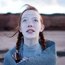 Durchbricht frohgemut sämtliche Doktrinen: Anne (Amybeth McNulty).