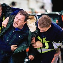 Wo ist mein Baby? Der Kommissar (M.) ist überzeugt, dass sein Kind entführt wurde.