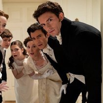 Gestatten, Familie Bridgerton: Die zweite Staffel handelt vom Liebesleben Anthonys (Jonathan Bailey, r.).