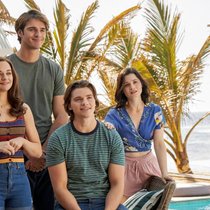 Zum letzten Mal vereint? Elle, ihr Freund Noah, ihr Kumpel Lee und Kollegin Rachel (v. l.).