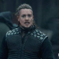 In kriegerische Konflikte verwickelt: Uhtred (Alexander Dreymon).