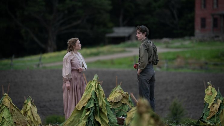 In wem schlummert das Böse? Cathy (Florence Pugh) und Charles Trusk (Mike Faist).
