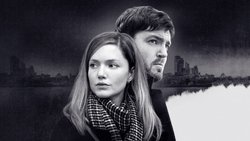 Ungleiches Duo: Cormoran Strike (Tom Burke) und seine Partnerin Robin (Holliday Grainger).