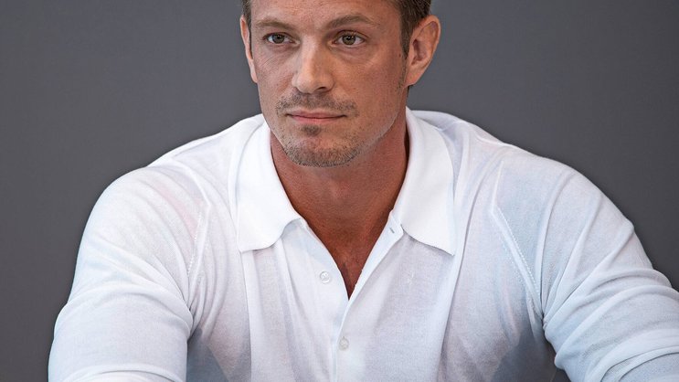 Hauptdarsteller Joel Kinnaman.