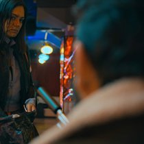 Annika (Nilam Farooq) legt sich mit üblen Dealern an.
