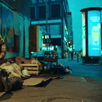 Max Riemelt als Mike Atlas in der Netflix-Serie «Schlafende Hunde».