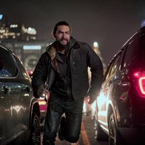 Mit Cooper (Jason Momoa) ist nicht zu spassen, wenn es um seine Familie geht.