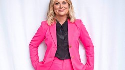 Amy Meredith Poehler.