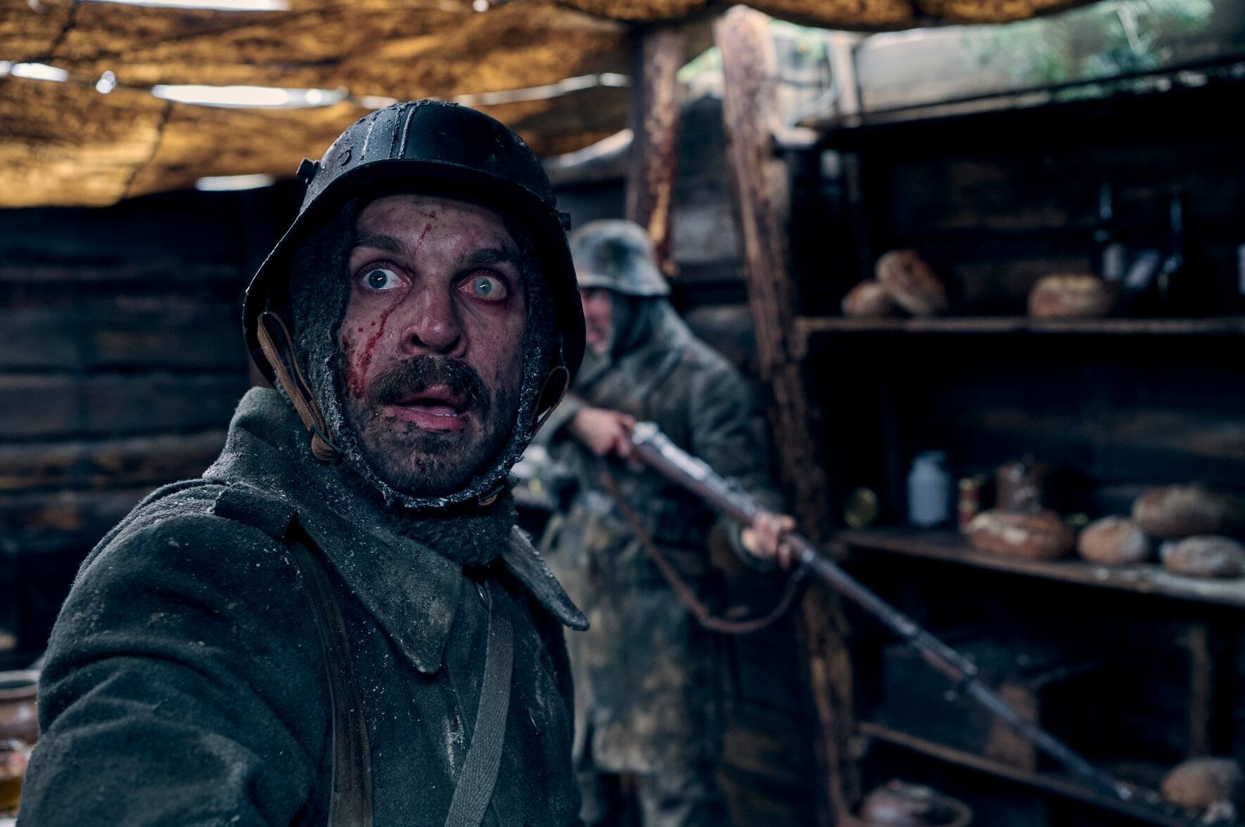 Edin Hasanovic im Netflix-Kriegsdrama «Im Westen nichts Neues» (2022).