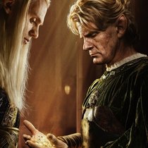 Auch der Schmied Celebrimbor (Charles Edwards, r.) liess sich von Sauron manipulieren.