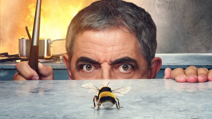 Trevor (Rowan Atkinson) legt sich mit einem klitzekleinen, aber schlauen Insekt an.