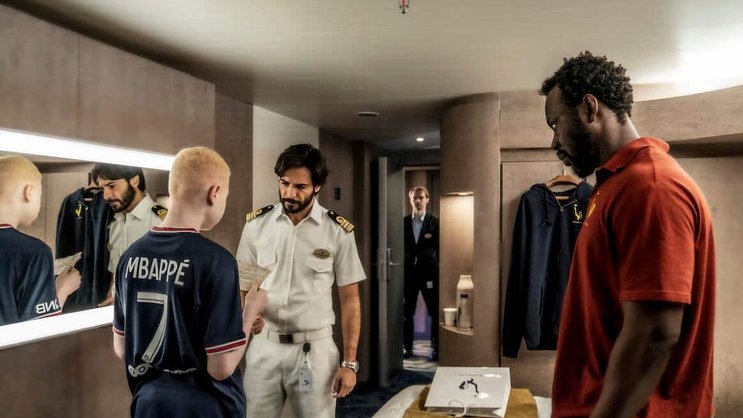 «Unwanted»: Die Flüchtlinge im Diskurs mit der Schiffsbesatzung.