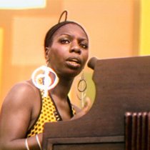 Sorgt für Stimmung: Nina Simone auf der Bühne