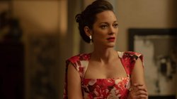 Zweifelt an ihrer Ehe: Sylvie (Marion Cotillard) im Jahr 2068.