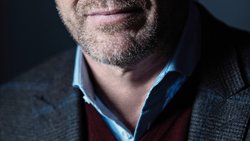 Sean Bean.