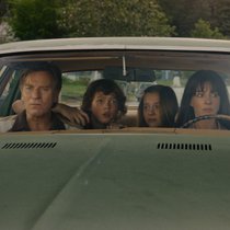 Die Platts trauen ihren Augen nicht: Greg, Brian, Audrey und Denise. 