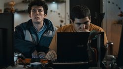 Ausgeknatscht: Schaffen es Moritz und Lenny (v. l.), ihren Streit beizulegen?
