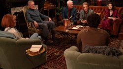 In der neuen Staffel geben sich die Oscarpreisträger Christoph Waltz (2. v. l.) und Renée Zellweger (l.) die Ehre.