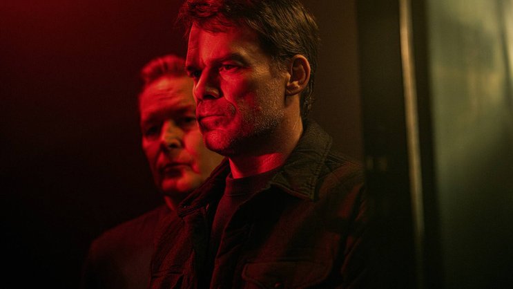 Der «dunkle Begleiter» erwacht: Dexter (Michael C. Hall) fragt erneut seinen verstorbenen Vater (James Remar) um Hilfe.