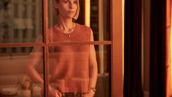 Lädt die Kids beim Papa ab und macht sich vom Acker: Rachel (Claire Danes).