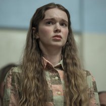 Carrie (Summer H. Howell) ist nahbarer und smarter als im Film von 1976. 
