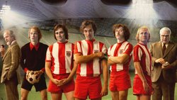 Robert Schwan (Maximilian Brückner), Sepp Maier (Paul Wellenhof), Gerd Müller (Markus Krojer), Franz Beckenbauer (Moritz Lehmann), Paul Breitner (Jan-David Bürger), Uli Hoeness (Max Hubacher, v.l.).
