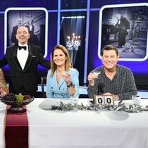 Dinner for Five: Axel Prahl, Wigald Boning, Bernhard Hoëcker, Katrin Müller-Hohenstein, Jens Riewa (v.l.).