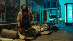 Max Riemelt als Mike Atlas in der Netflix-Serie «Schlafende Hunde».