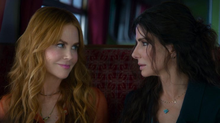 Gillian (l.) und Sally suchen in England nach Sallys Tochter.