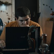 Ausgeknatscht: Schaffen es Moritz und Lenny (v. l.), ihren Streit beizulegen?