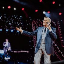 Roland Kaiser (73) steht für Auftritte und Schlagermusik mit Stil.