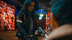 Annika (Nilam Farooq) legt sich mit üblen Dealern an.