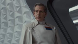 Ben Mendelsohn versichert spöttisch, dass er nicht digital verjüngt wurde.
