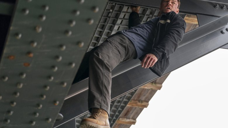 Knüppelhart und mit ausgeprägtem Gerechtigkeitssinn:  Reacher (Alan Ritchson).