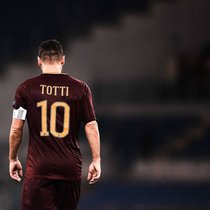Die 10: Für die AS Roma schoss Francesco Totti 307 Tore in 786 Spielen.