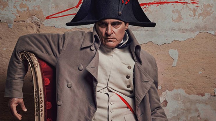 Oscar-Preisträger Joaquin Phoenix ist Napoleon Bonaparte.