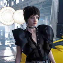 Model, Superheldin, Querulantin: Chloe fällt aus dem Rahmen.