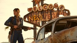 Lucy (Ella Purnell) lernt langsam, sich in der tödlichen Umgebung zu behaupten.