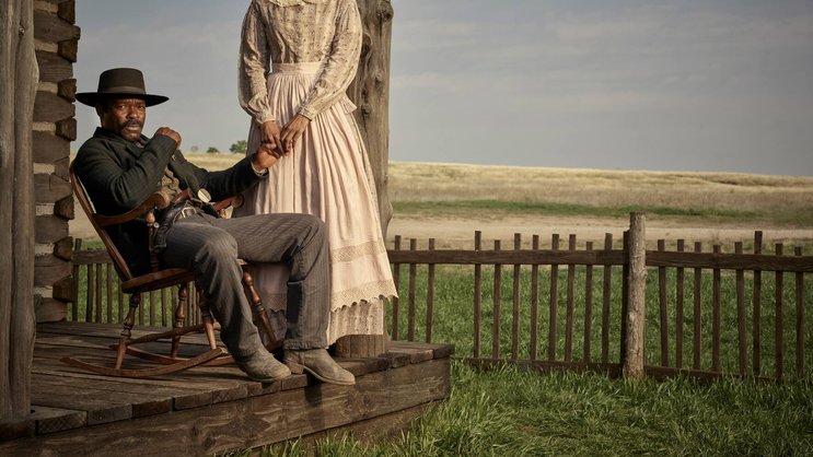 In Jennie (Lauren E. Banks) findet Aufsteiger Bass Reeves (David Oyelowo) die Frau fürs Leben.